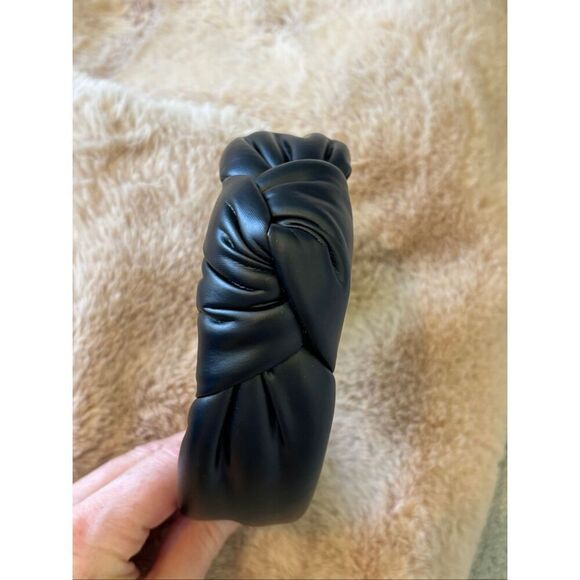 NWOT LELE SADOUGHI  BLACK FAUX LEATHER HEADBAND, $70 - Picture 6 of 6